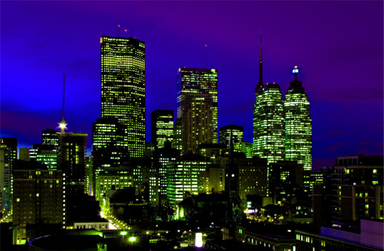 Toronto skyline at night